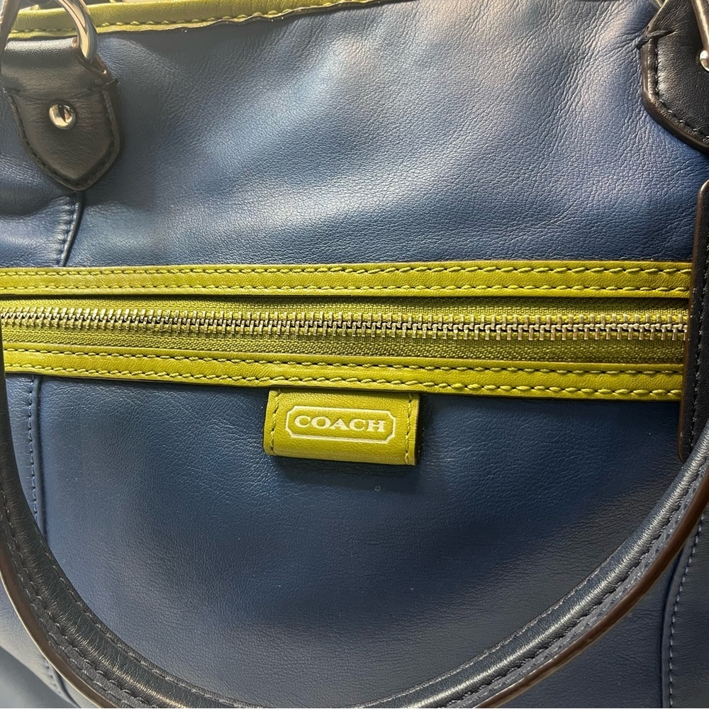 RARE Coach Daisy Spectator Emma Leather Tote in Moonlight Blue With Green Trim - Picture 4 of 14